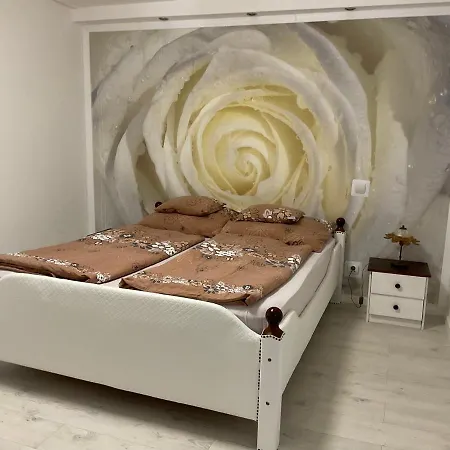 Jarmila Vendeghaz 4* Balatonberény