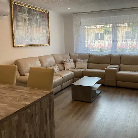 Jarmila Vendeghaz Balatonberény