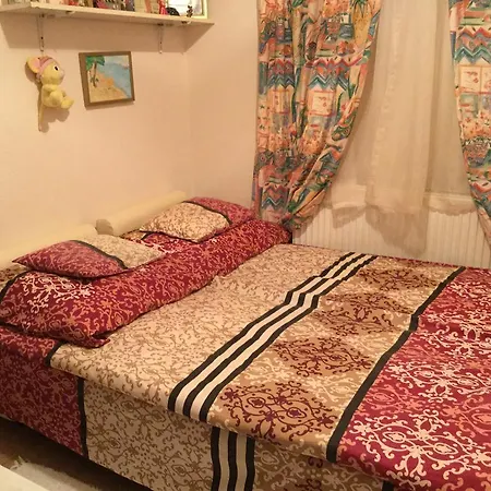 Jarmila Vendeghaz Πανσιόν